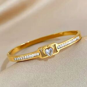 Heart Bangle Bracelet